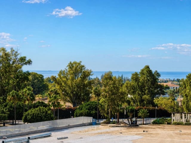 3 soveværelse Lejlighed til salg i Nueva Andalucia, Marbella med swimmingpool - € 675.000 (Ref: 9974401)