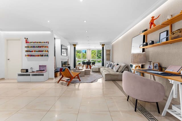 3 bedroom Apartment for sale in Benahavís with pool - € 850,000 (Ref: 9974407)