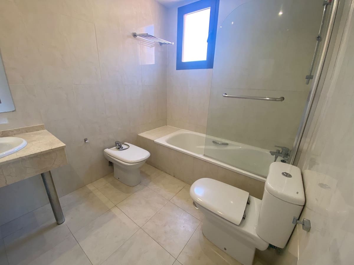 2 sovrum Lägenhet till salu i Golden Mile med pool - 699 000 € (Ref: 9974411)