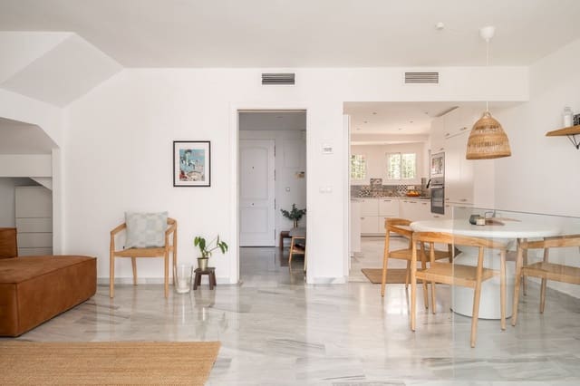 5 camera da letto Casa in vendita in Benalmádena pueblo, Benalmádena con piscina - 695.000 € (Rif: 9976169)