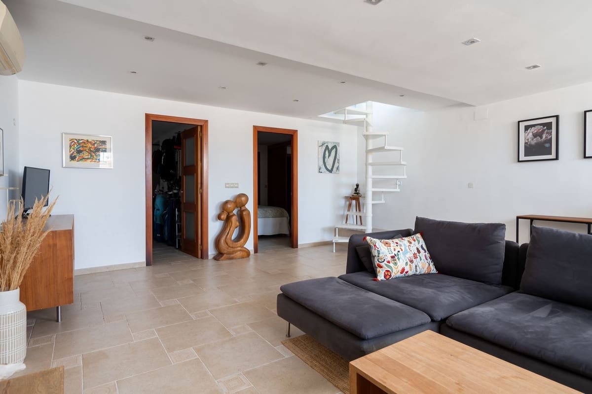 5 quarto Casa em Banda para venda em Benalmadena com piscina - 695 000 € (Ref: 9976169)