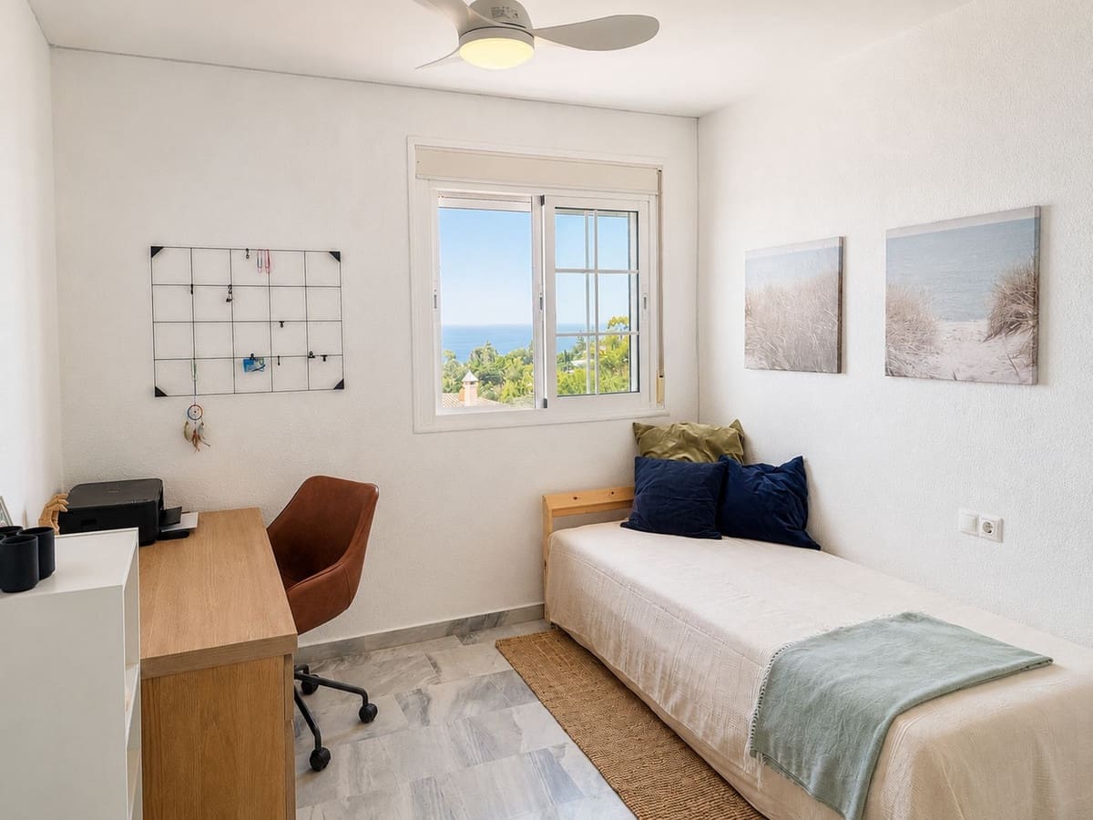 5 quarto Casa em Banda para venda em Benalmadena com piscina - 695 000 € (Ref: 9976169)