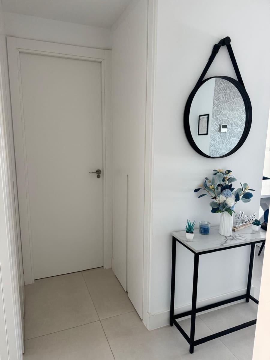Apartamento de 3 habitaciones en Fuengirola en venta con piscina garaje - 669.000 € (Ref: 9976170)