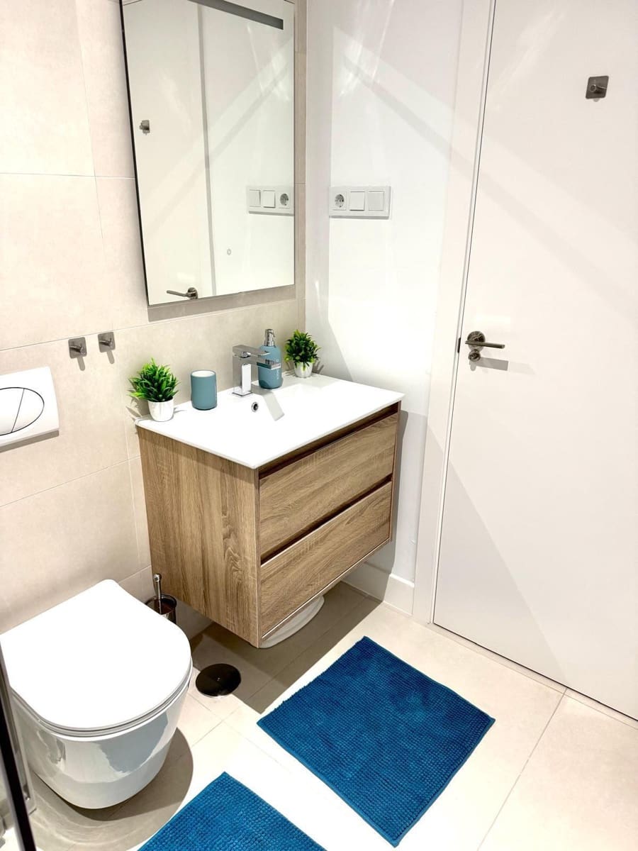 Apartamento de 3 habitaciones en Fuengirola en venta con piscina garaje - 669.000 € (Ref: 9976170)