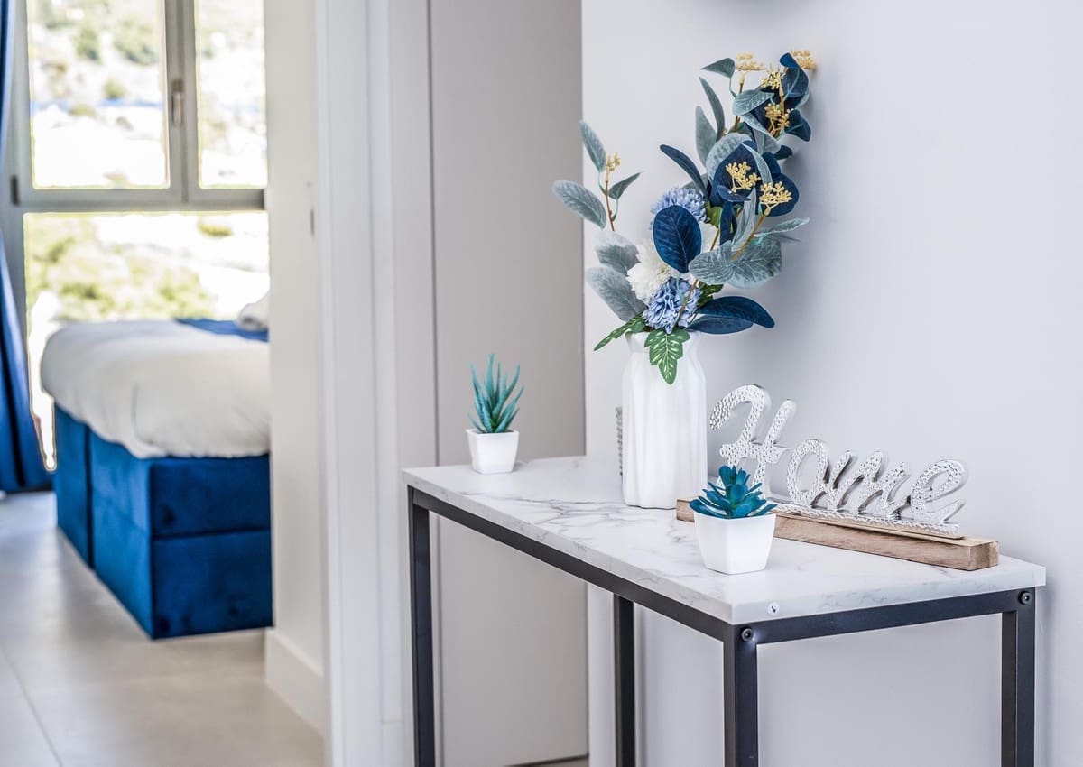 Apartamento de 3 habitaciones en Fuengirola en venta con piscina garaje - 669.000 € (Ref: 9976170)