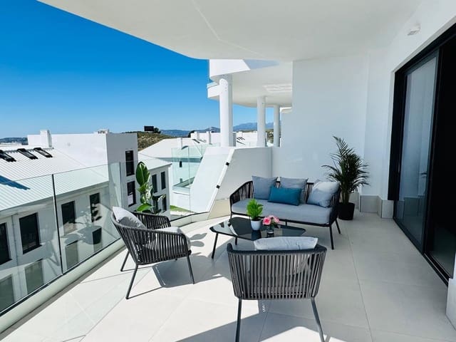 Apartamento de 3 habitaciones en Fuengirola en venta con piscina garaje - 669.000 € (Ref: 9976170)