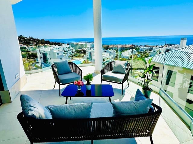 Apartamento de 3 habitaciones en Fuengirola en venta con piscina garaje - 669.000 € (Ref: 9976170)