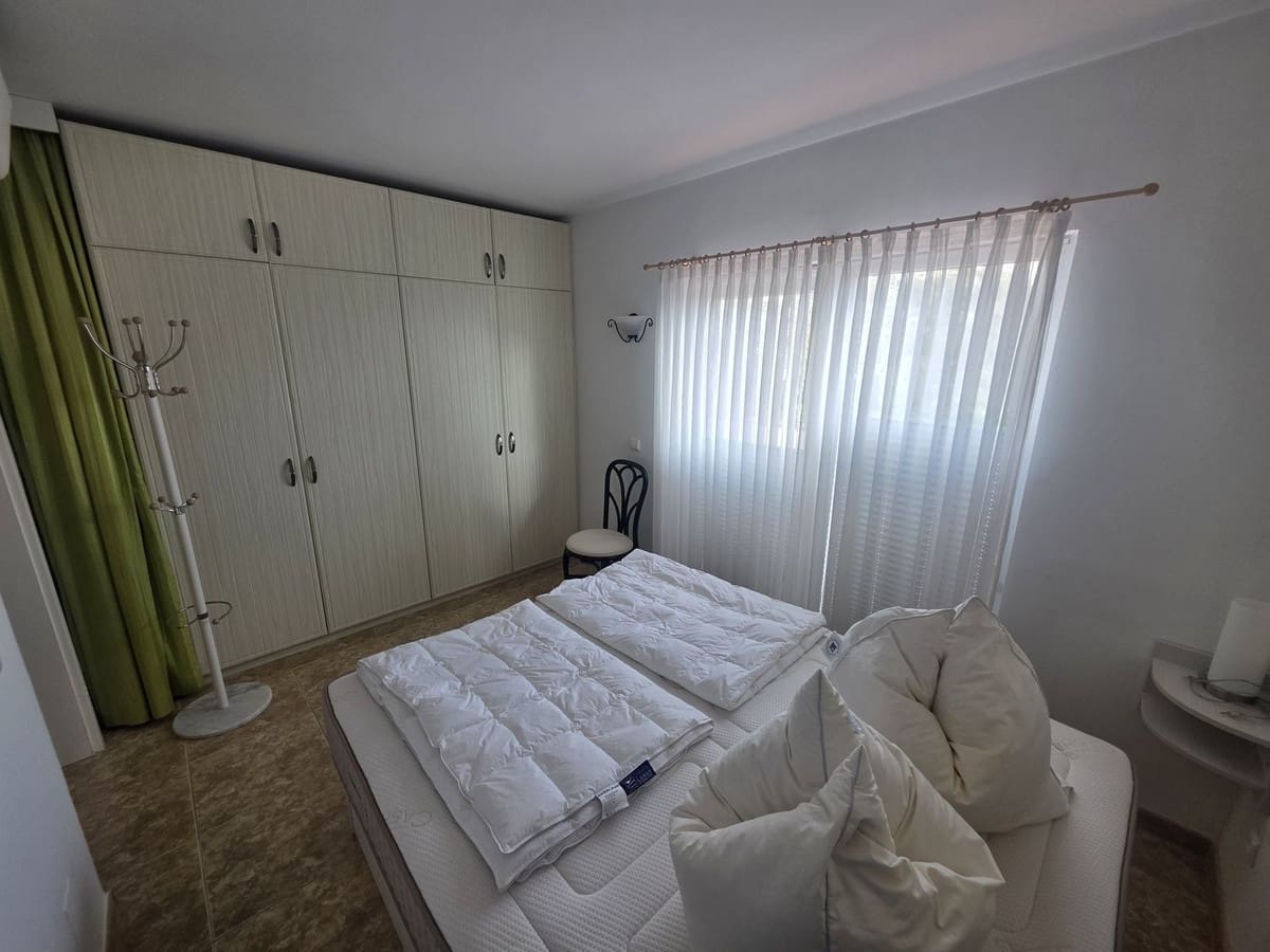 Chalet de 2 habitaciones en Calahonda en venta con piscina - 699.000 € (Ref: 9976174)