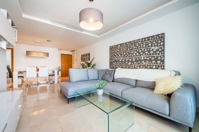 3 soveværelse Lejlighed til salg i San Pedro de Alcantara, Marbella med swimmingpool - € 650.000 (Ref: 9976175)
