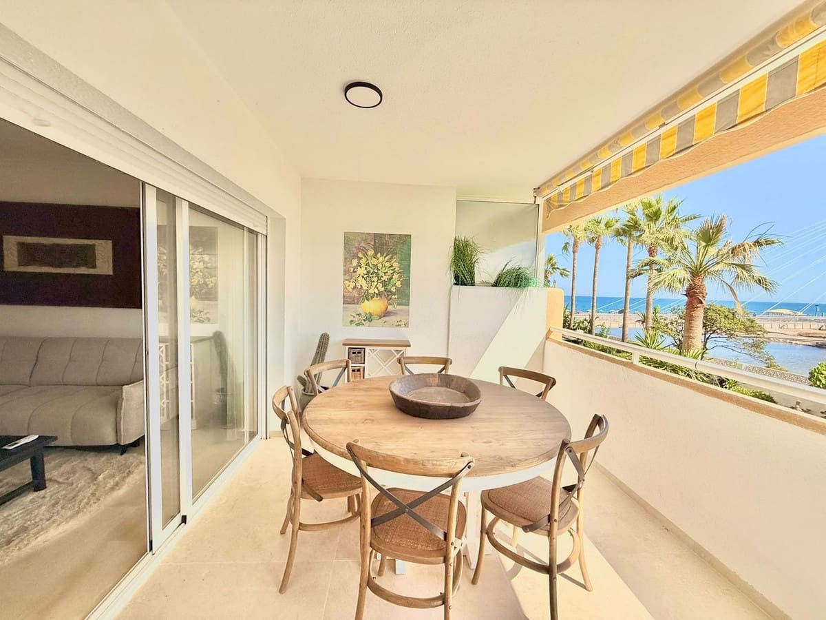 2 soveværelse Lejlighed til salg i Fuengirola med swimmingpool - € 650.000 (Ref: 9976179)