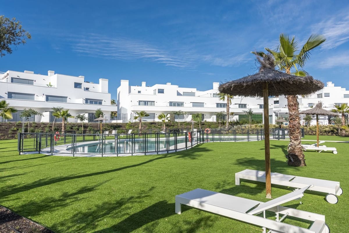 3 soveværelse Lejlighed til salg i Bel-Air med swimmingpool - € 675.000 (Ref: 9976183)