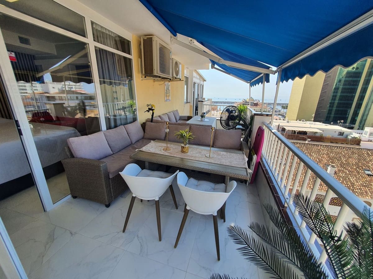 Apartamento de 2 habitaciones en Fuengirola en venta - 690.000 € (Ref: 9976184)