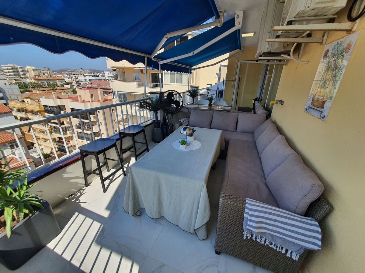 Apartamento de 2 habitaciones en Fuengirola en venta - 690.000 € (Ref: 9976184)