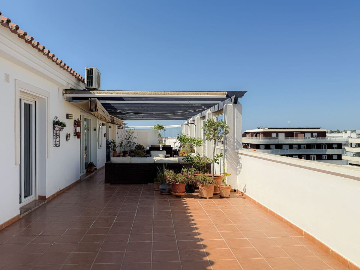 3 Zimmer Apartment zu verkaufen in La Campana mit Garage - 675.000 € (Ref: 9976185)