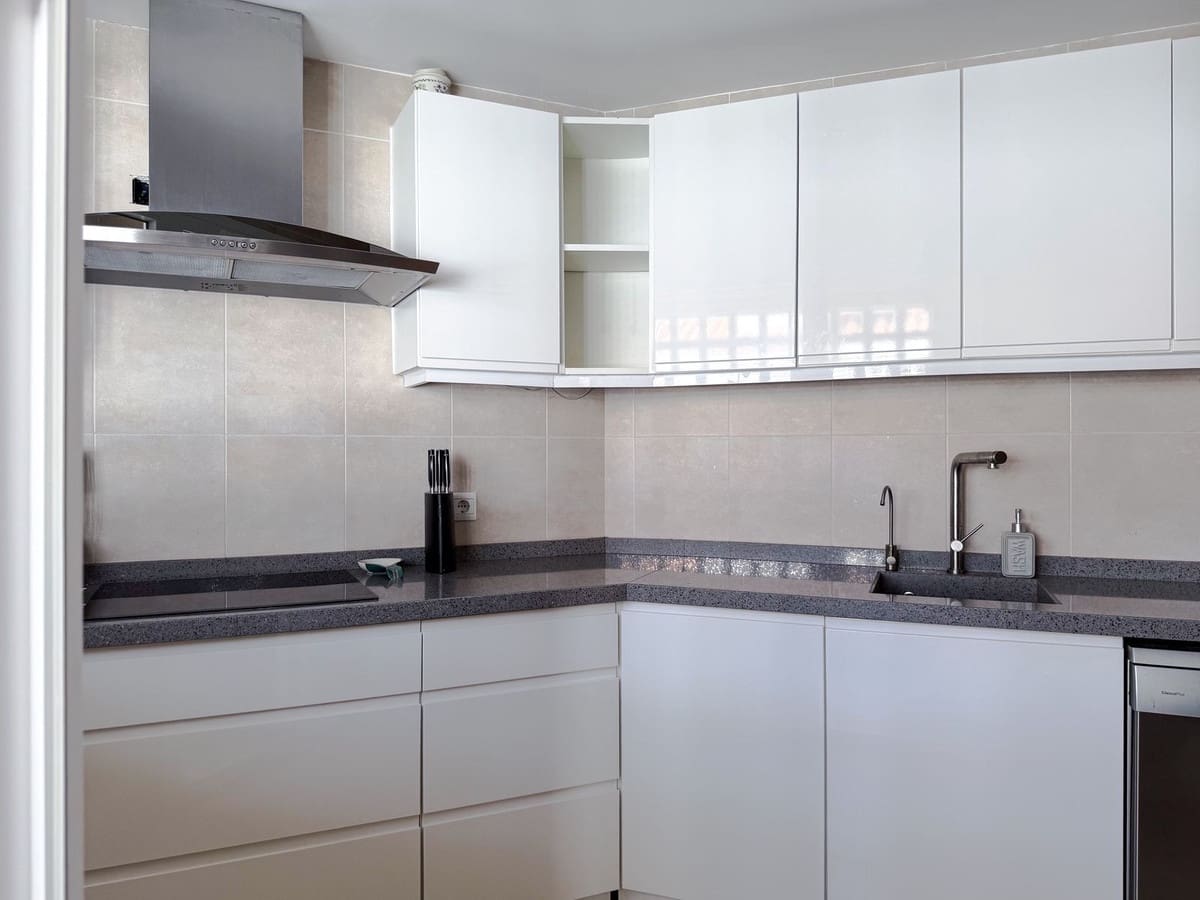 3 Zimmer Apartment zu verkaufen in La Campana mit Garage - 675.000 € (Ref: 9976185)