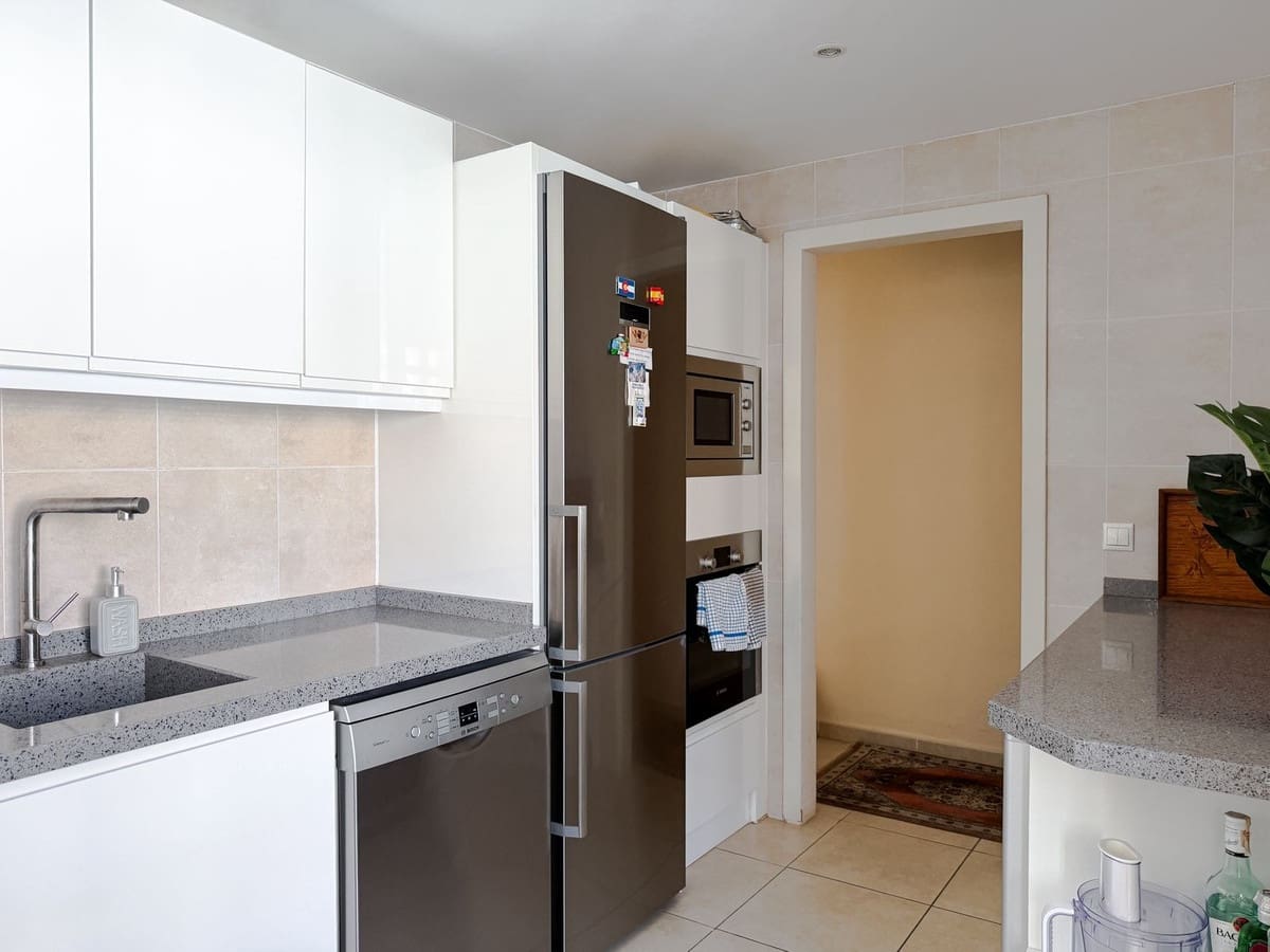 3 Zimmer Apartment zu verkaufen in La Campana mit Garage - 675.000 € (Ref: 9976185)