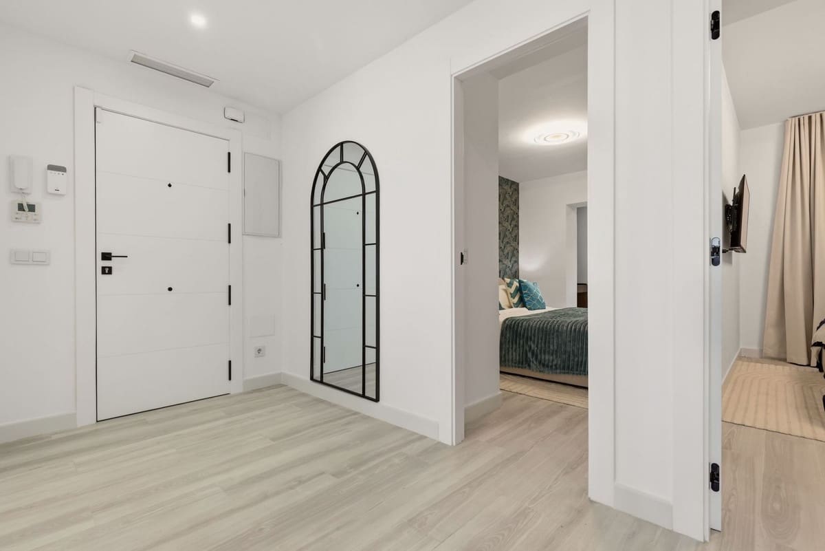 3 soverom Leilighet til salgs i La Quinta med svømmebasseng - € 675 000 (Ref: 9976187)