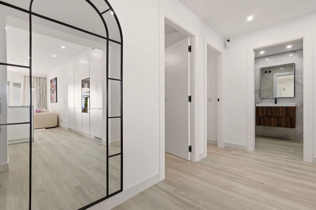 3 soverom Leilighet til salgs i La Quinta med svømmebasseng - € 675 000 (Ref: 9976187)