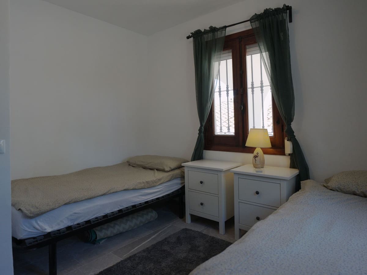 5 bedroom Semi-detached Villa for sale in Fuengirola with pool garage - € 670,000 (Ref: 9976188)
