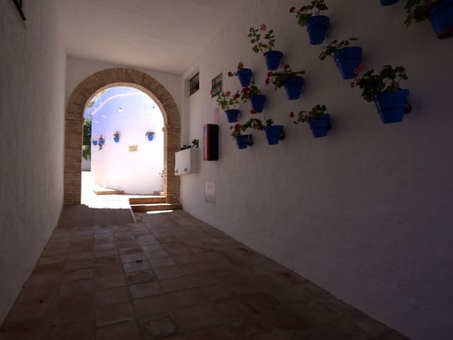 5 soveværelse Semi-Rækkehus til salg i Torreblanca, Fuengirola med swimmingpool garage - € 670.000 (Ref: 9976188)