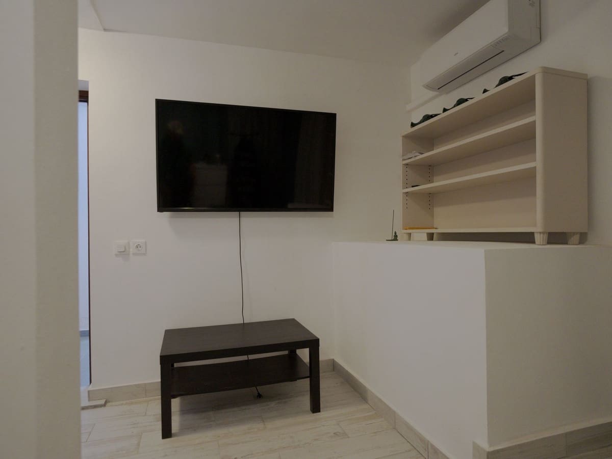 5 bedroom Semi-detached Villa for sale in Fuengirola with pool garage - € 670,000 (Ref: 9976188)