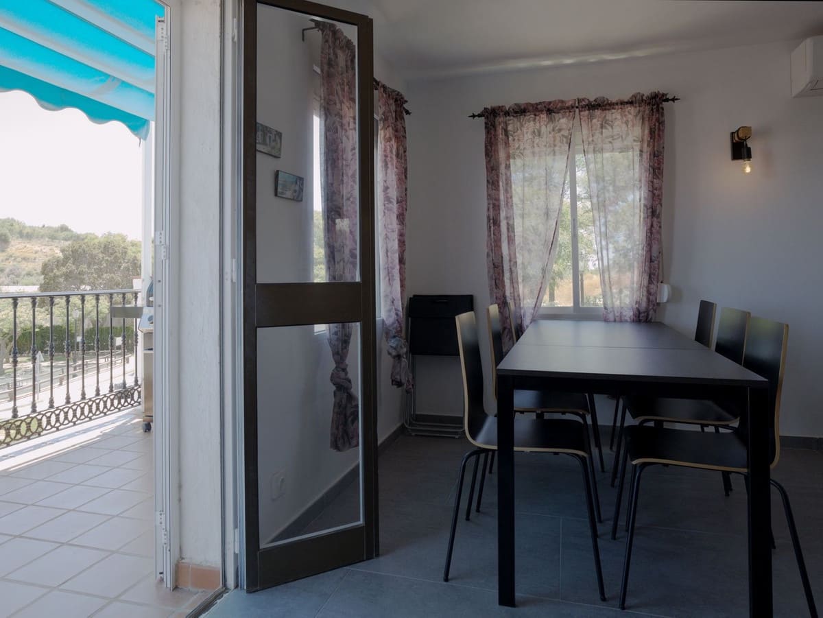 5 bedroom Semi-detached Villa for sale in Fuengirola with pool garage - € 670,000 (Ref: 9976188)