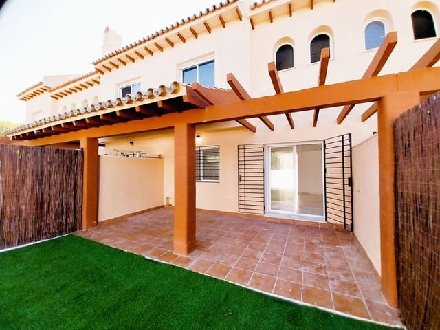 4 chambre Maison de Ville à vendre à Calahonda, Mijas avec piscine garage - 669 000 € (Ref: 9976192)