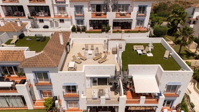 2 sovrum Lägenhet till salu i Benahavís med pool - 679 000 € (Ref: 9976193)