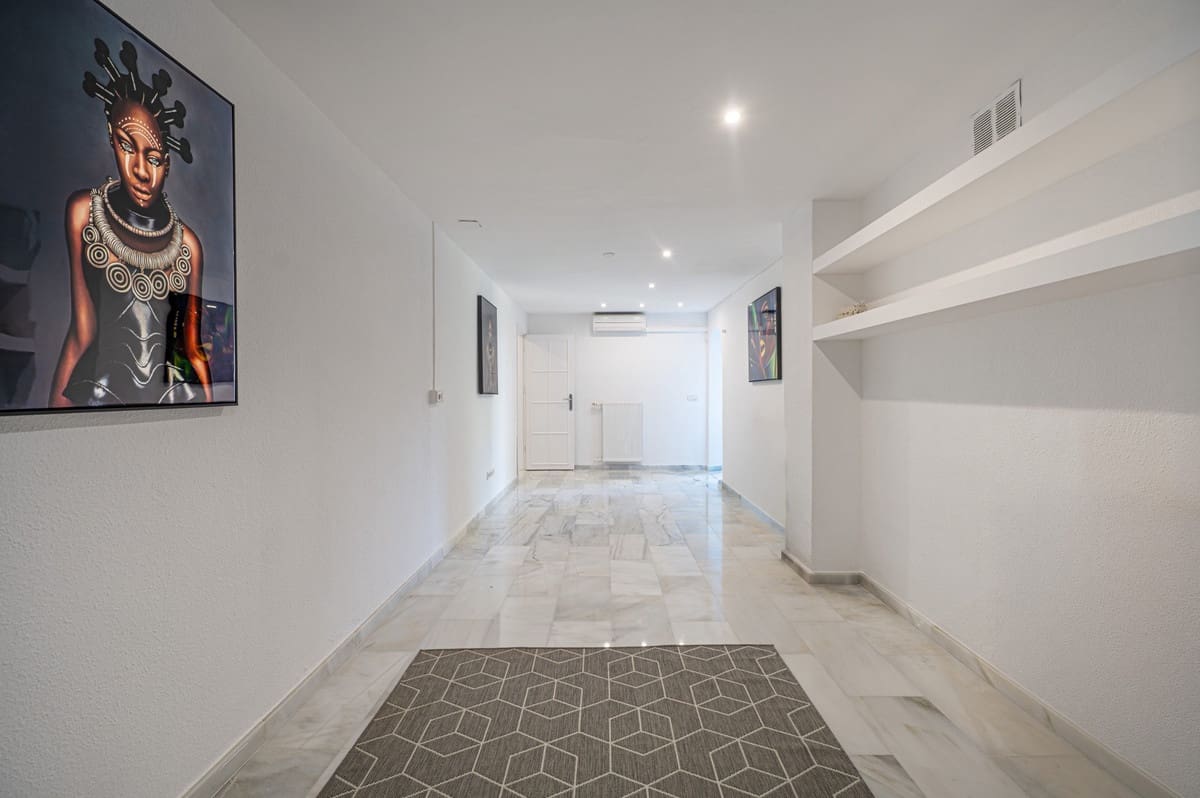 4 makuuhuone Paritalo myytävänä paikassa Calahonda mukana uima-altaan - 699 500 € (Ref: 9976194)