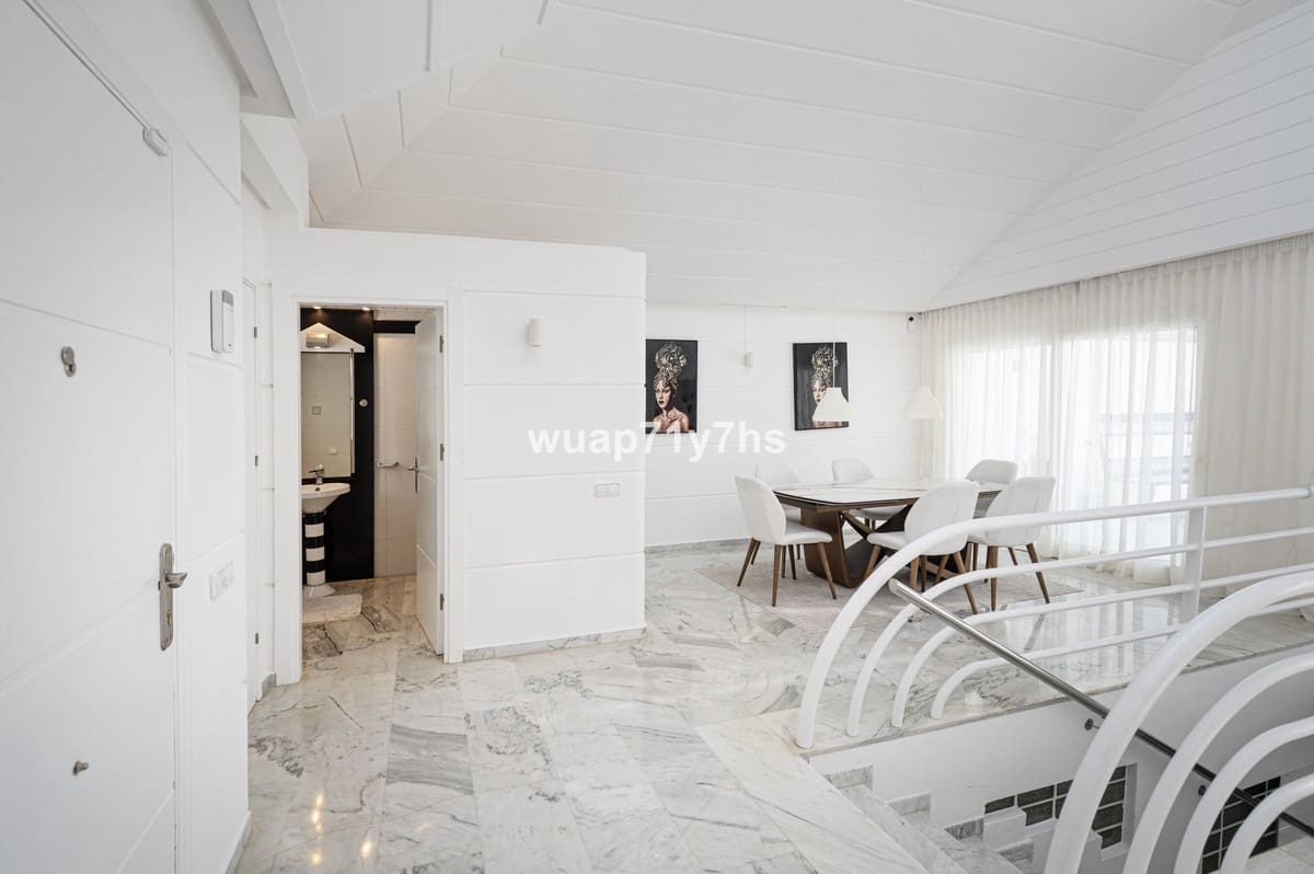 4 Zimmer Doppelhaus zu verkaufen in Calahonda mit Pool Garage - 699.500 € (Ref: 9976194)