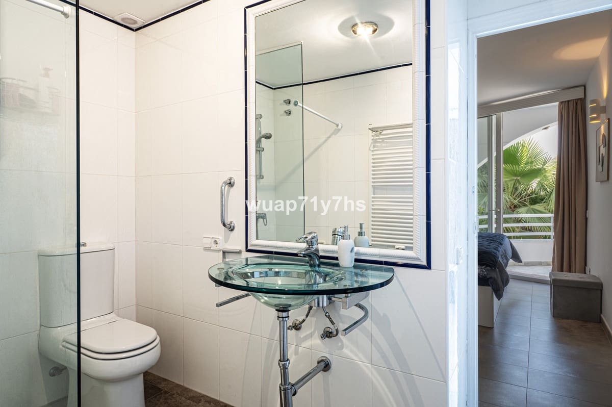 4 Zimmer Doppelhaus zu verkaufen in Calahonda mit Pool Garage - 699.500 € (Ref: 9976194)