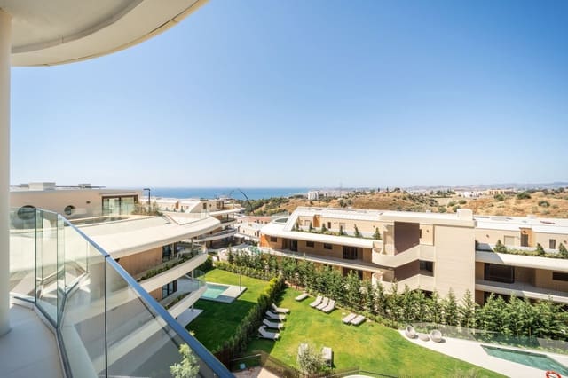 2 soveværelse Lejlighed til salg i Fuengirola med swimmingpool - € 695.000 (Ref: 9976195)