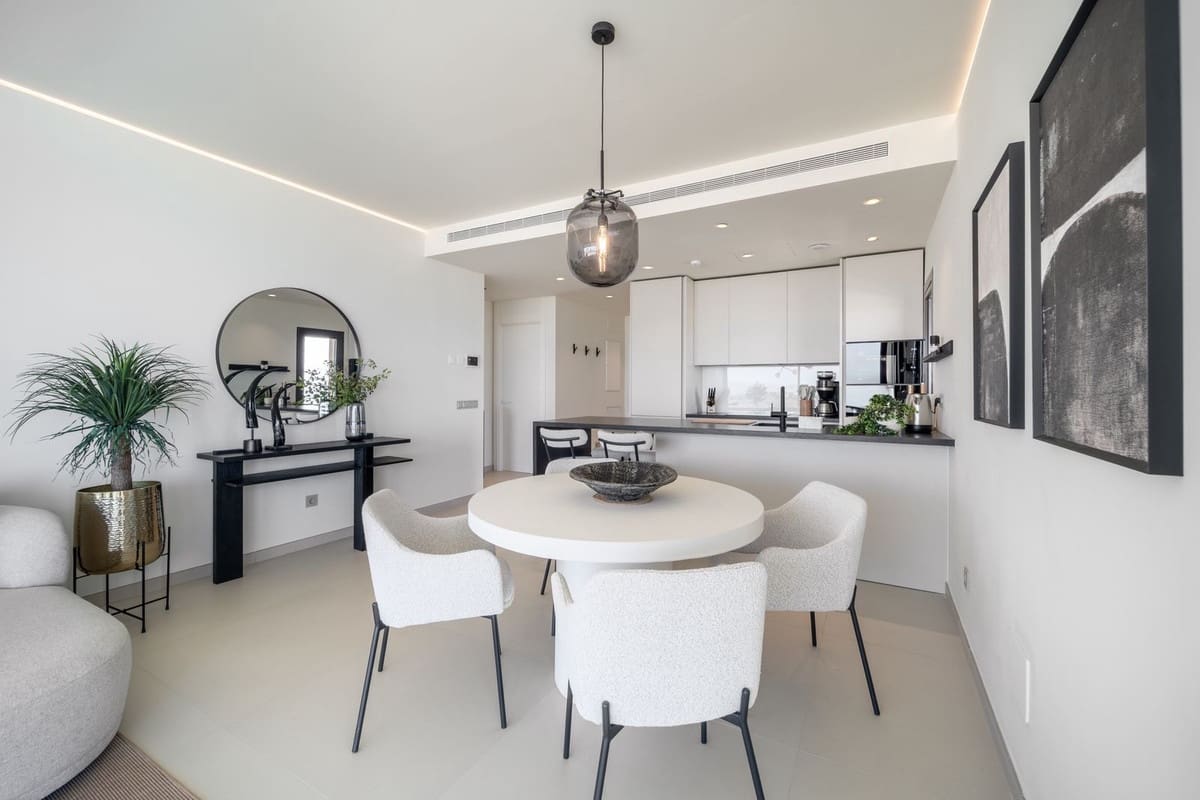 2 soveværelse Lejlighed til salg i Fuengirola med swimmingpool - € 695.000 (Ref: 9976195)