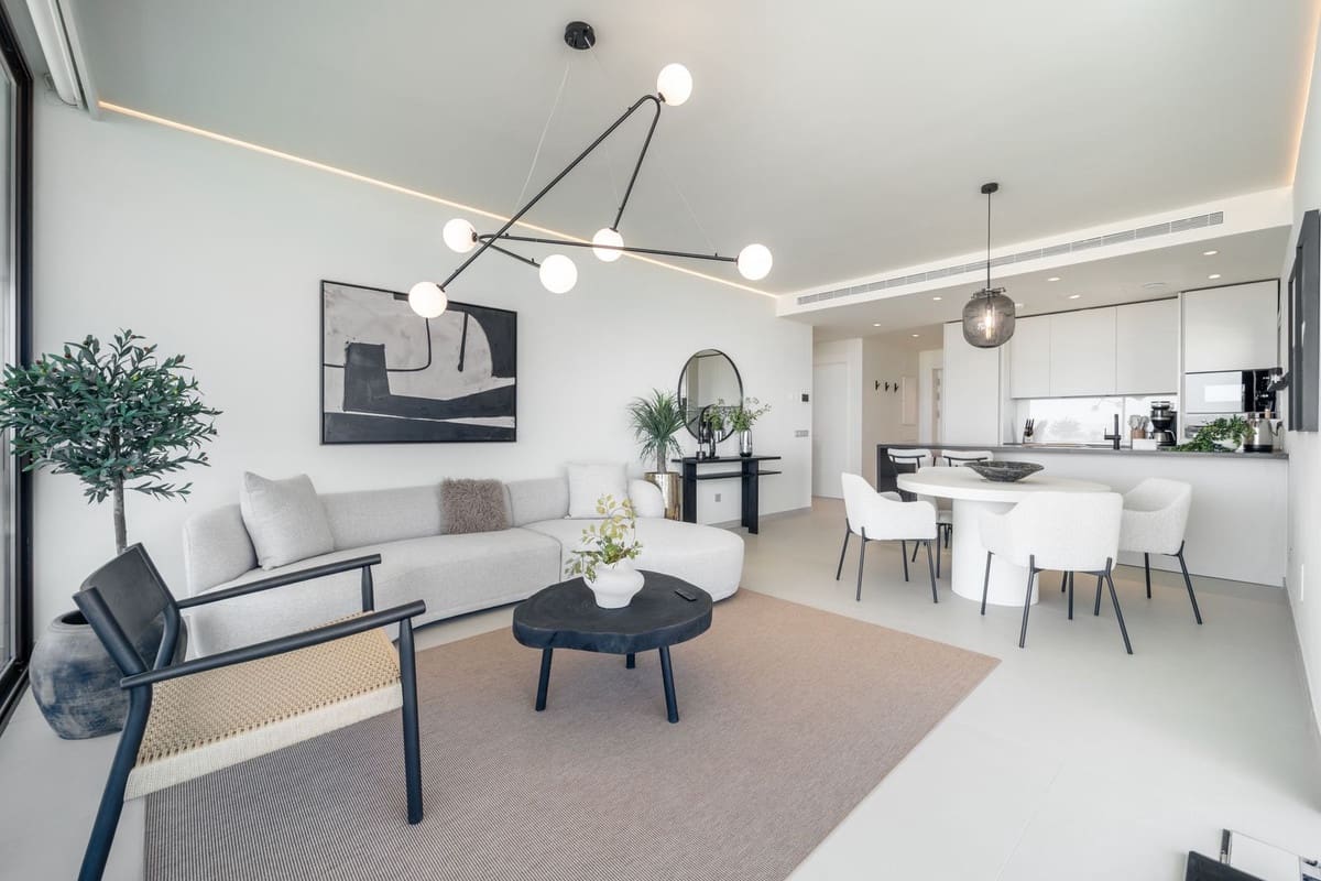 2 soveværelse Lejlighed til salg i Fuengirola med swimmingpool - € 695.000 (Ref: 9976195)