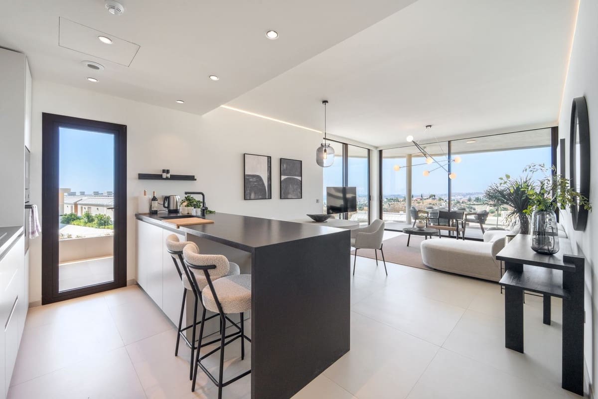 2 soveværelse Lejlighed til salg i Fuengirola med swimmingpool - € 695.000 (Ref: 9976195)