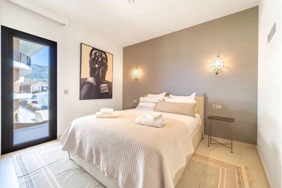 2 sypialnia Apartament na sprzedaż w Fuengirola z basenem - 695 000 € (Ref: 9976196)