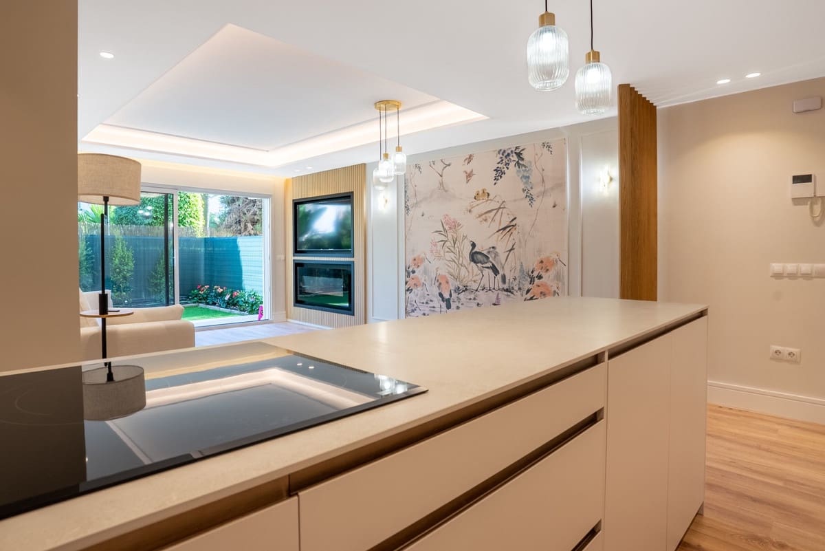 2 soverom Leilighet til salgs i San Pedro de Alcantara med svømmebasseng - € 675 000 (Ref: 9976201)