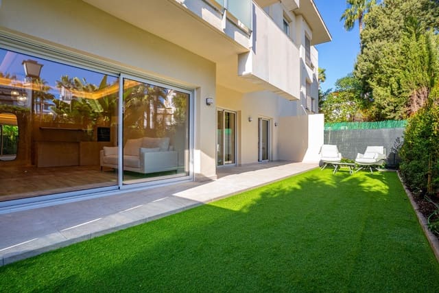 2 soverom Leilighet til salgs i San Pedro de Alcantara, Marbella med svømmebasseng - € 675 000 (Ref: 9976201)