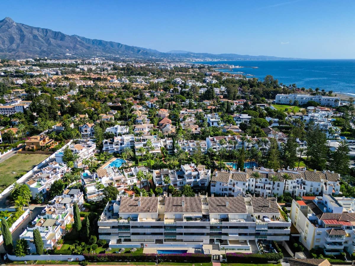 2 soverom Leilighet til salgs i San Pedro de Alcantara med svømmebasseng - € 675 000 (Ref: 9976201)