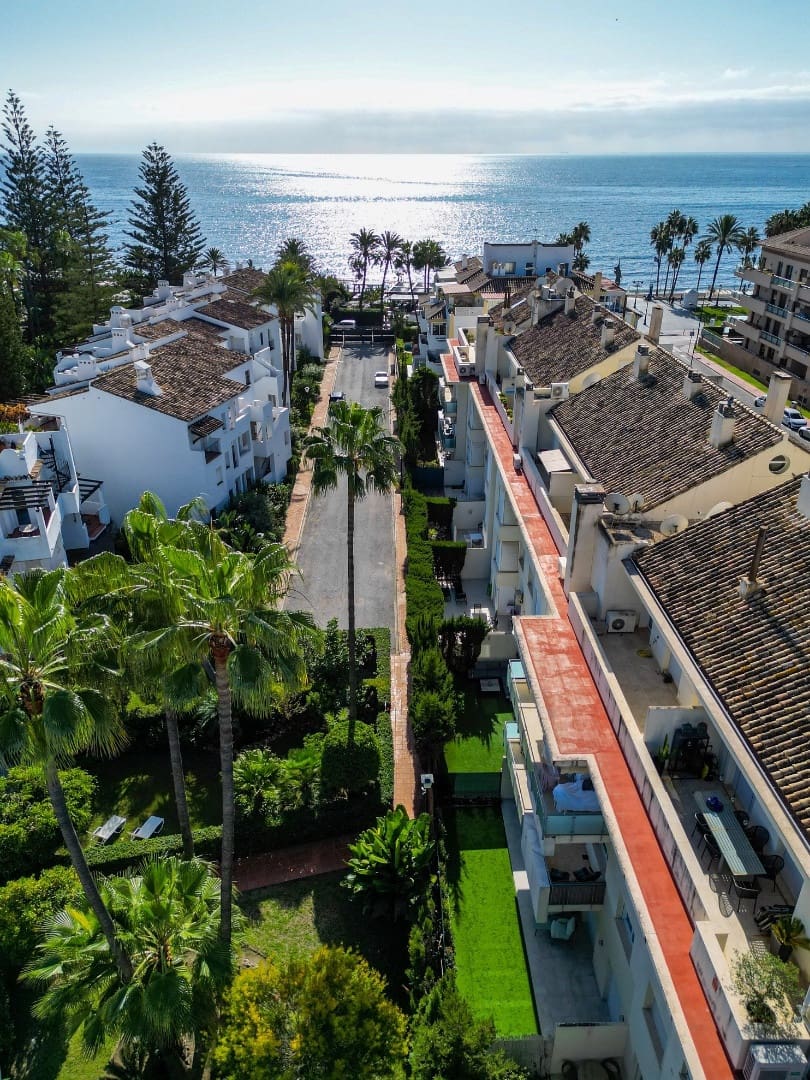 2 soverom Leilighet til salgs i San Pedro de Alcantara med svømmebasseng - € 675 000 (Ref: 9976201)