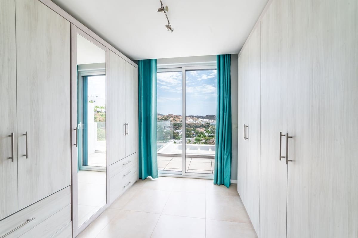 3 soverom Leilighet til salgs i La Cala de Mijas med svømmebasseng garasje - € 690 000 (Ref: 9976202)
