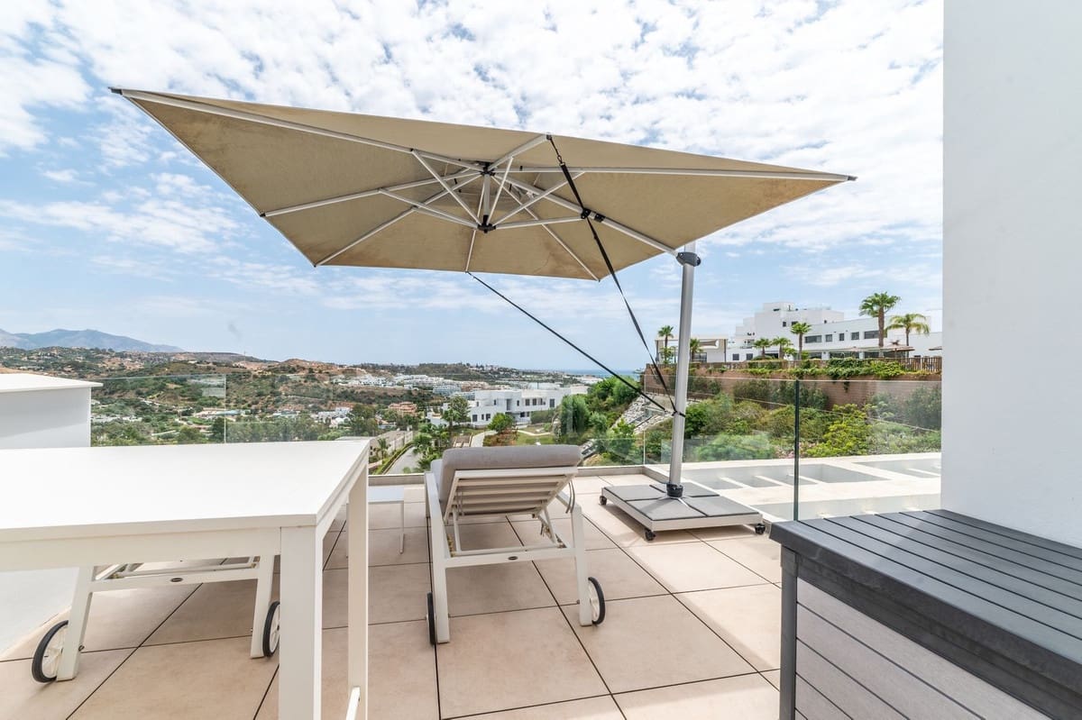 3 soverom Leilighet til salgs i La Cala de Mijas med svømmebasseng garasje - € 690 000 (Ref: 9976202)