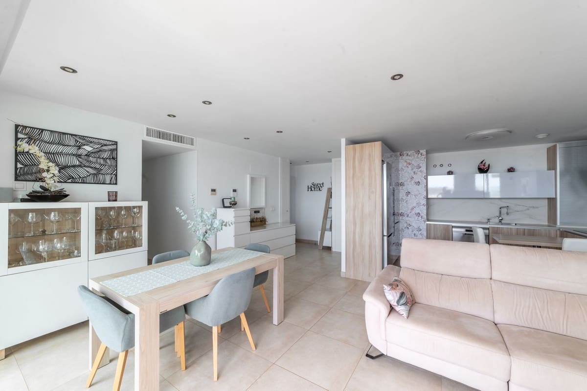 3 soverom Leilighet til salgs i La Cala de Mijas med svømmebasseng garasje - € 690 000 (Ref: 9976202)