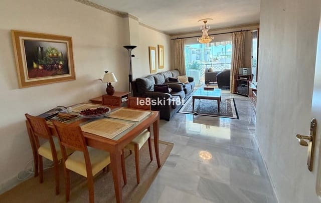 2 soveværelse Lejlighed til salg i Calahonda, Mijas med swimmingpool - € 695.000 (Ref: 9976203)