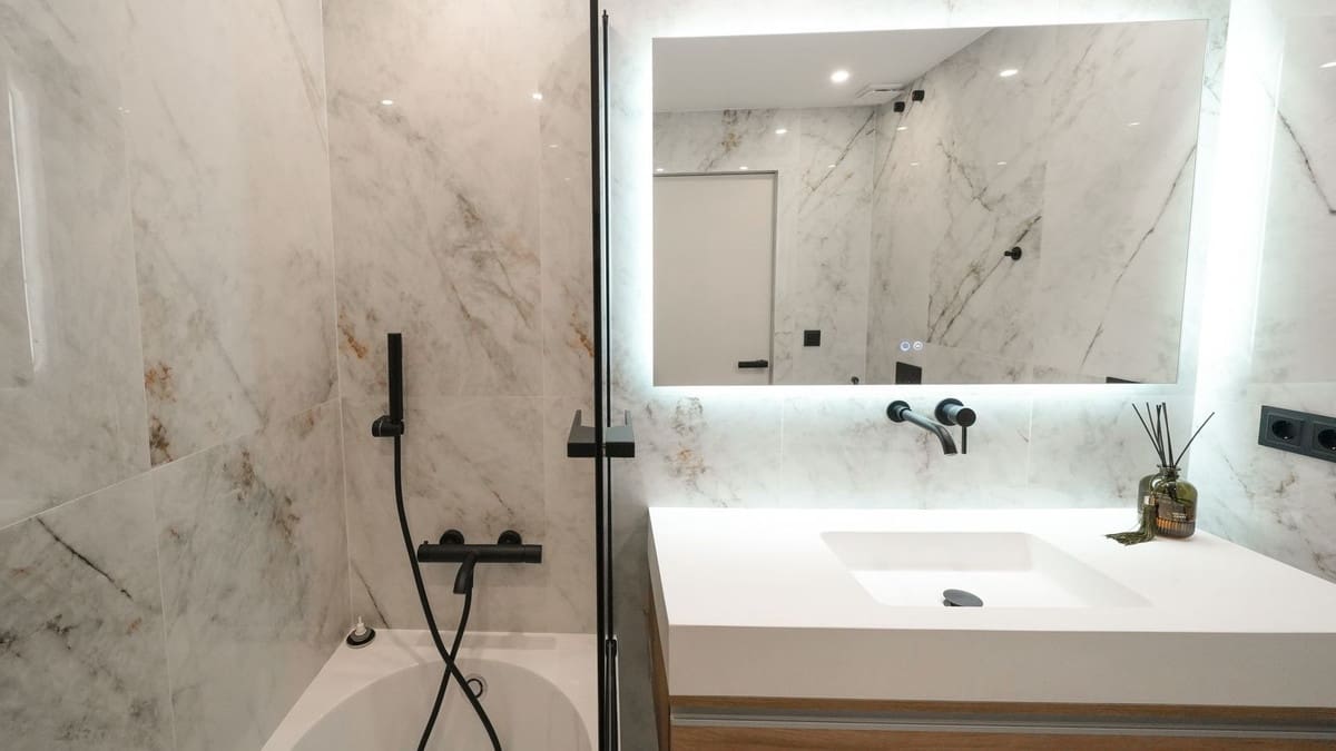 2 soverom Leilighet til salgs i Costalita med svømmebasseng garasje - € 715 000 (Ref: 9976205)