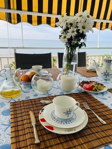 Apartamento de 2 habitaciones en Fuengirola en venta - 670.000 € (Ref: 9976207)