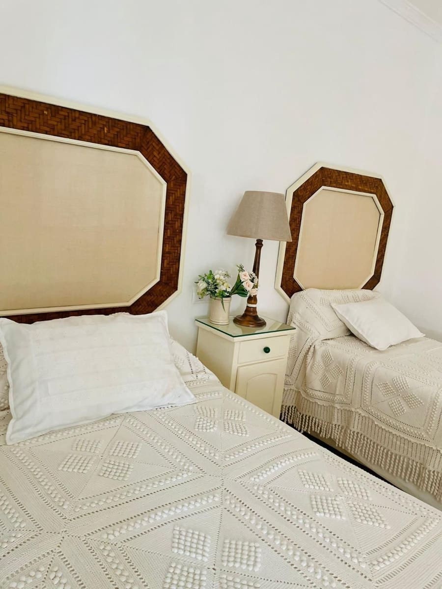 Apartamento de 2 habitaciones en Fuengirola en venta - 670.000 € (Ref: 9976207)