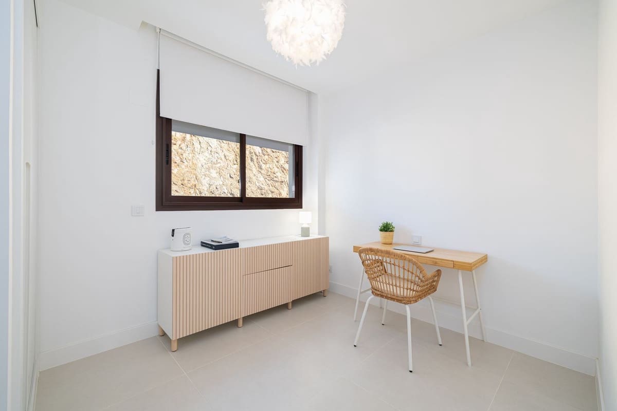 3 soveværelse Lejlighed til salg i Fuengirola med swimmingpool garage - € 660.000 (Ref: 9976208)