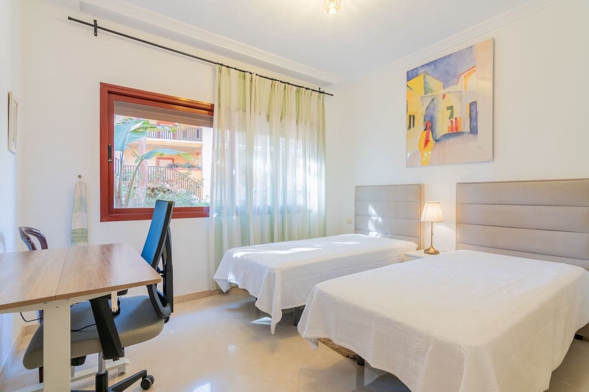 3 soverom Leilighet til salgs i Elviria med svømmebasseng - € 659 000 (Ref: 9976215)
