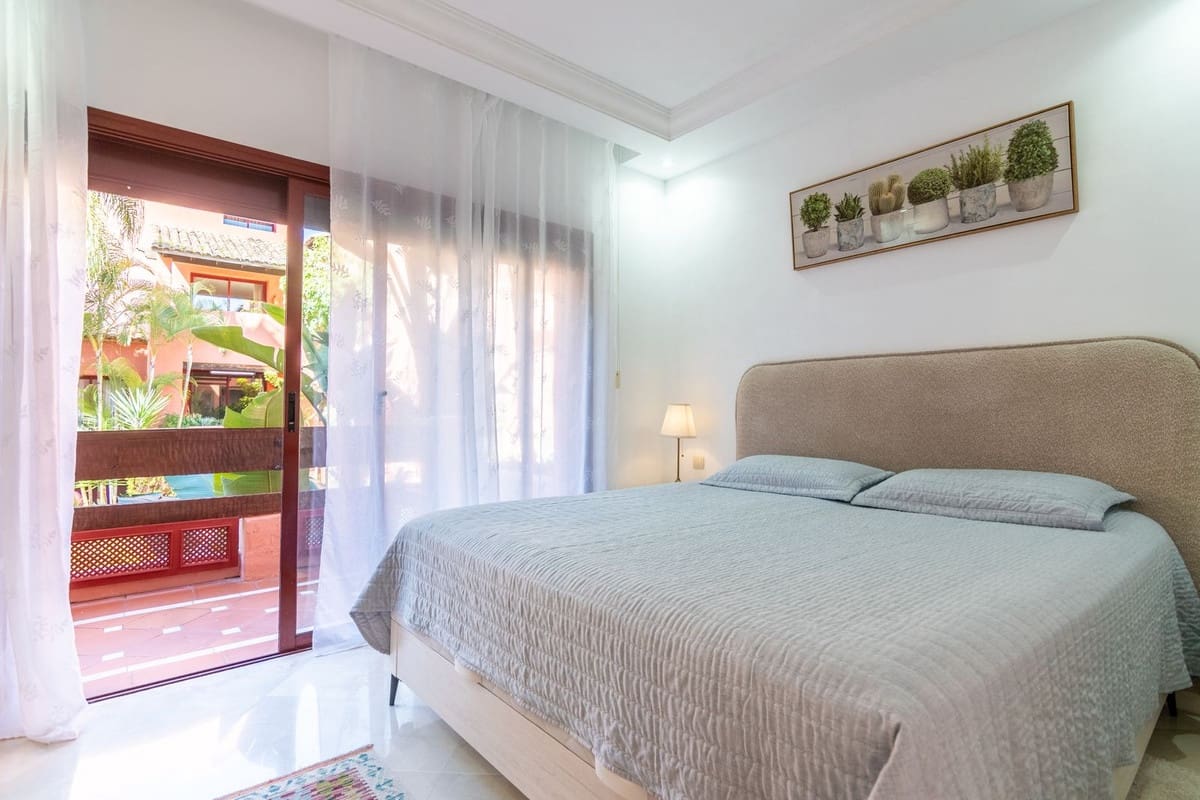 3 soverom Leilighet til salgs i Elviria med svømmebasseng - € 659 000 (Ref: 9976215)
